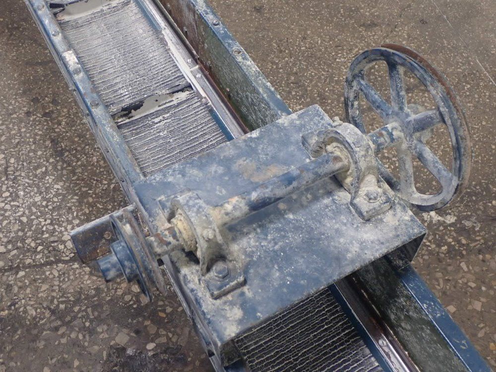 Amadas Industries Power Chip Conveyor