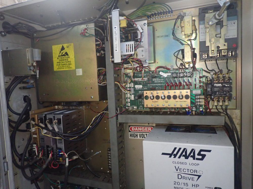 Haas 14" X 36" Vf-2 Cnc Vmc - Vf-2