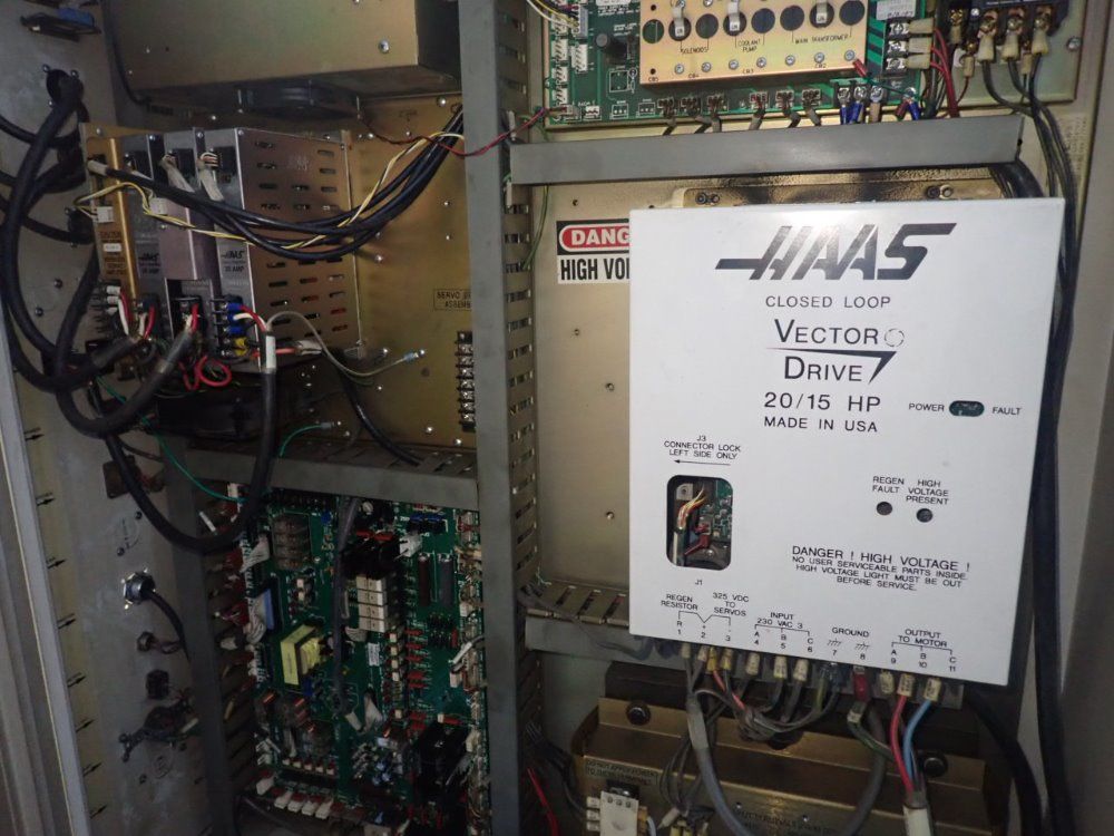 Haas 14" X 36" Vf-2 Cnc Vmc - Vf-2