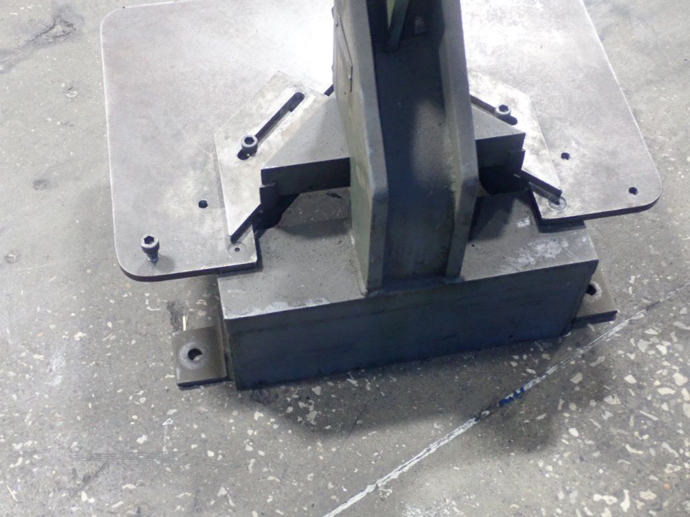 The Little Blacksmith Notcher