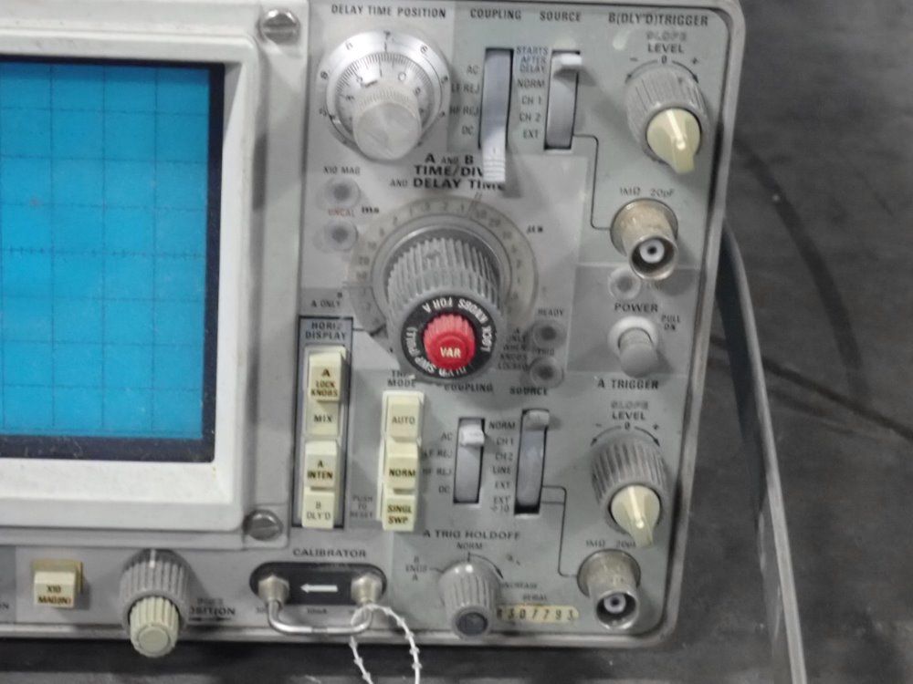 Tekronix Oscilloscope