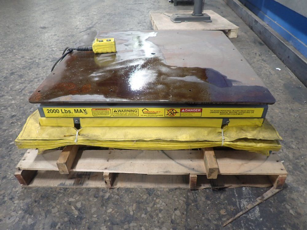 Pentalift Lift Table