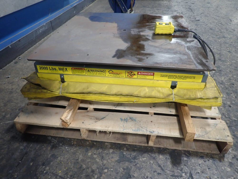 Pentalift Lift Table