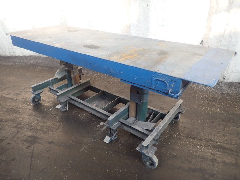 Lexco Lift Table
