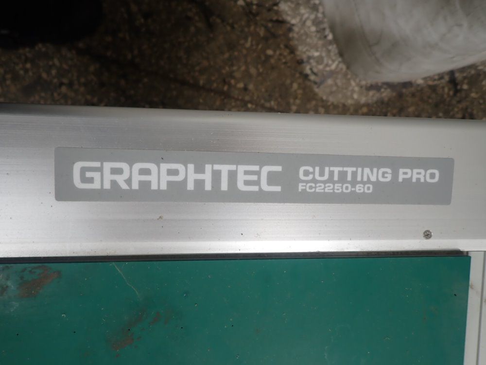 Graphtec 36" X 32" Fc2250-60vc Cutting Plotter - Fc2250-60vc