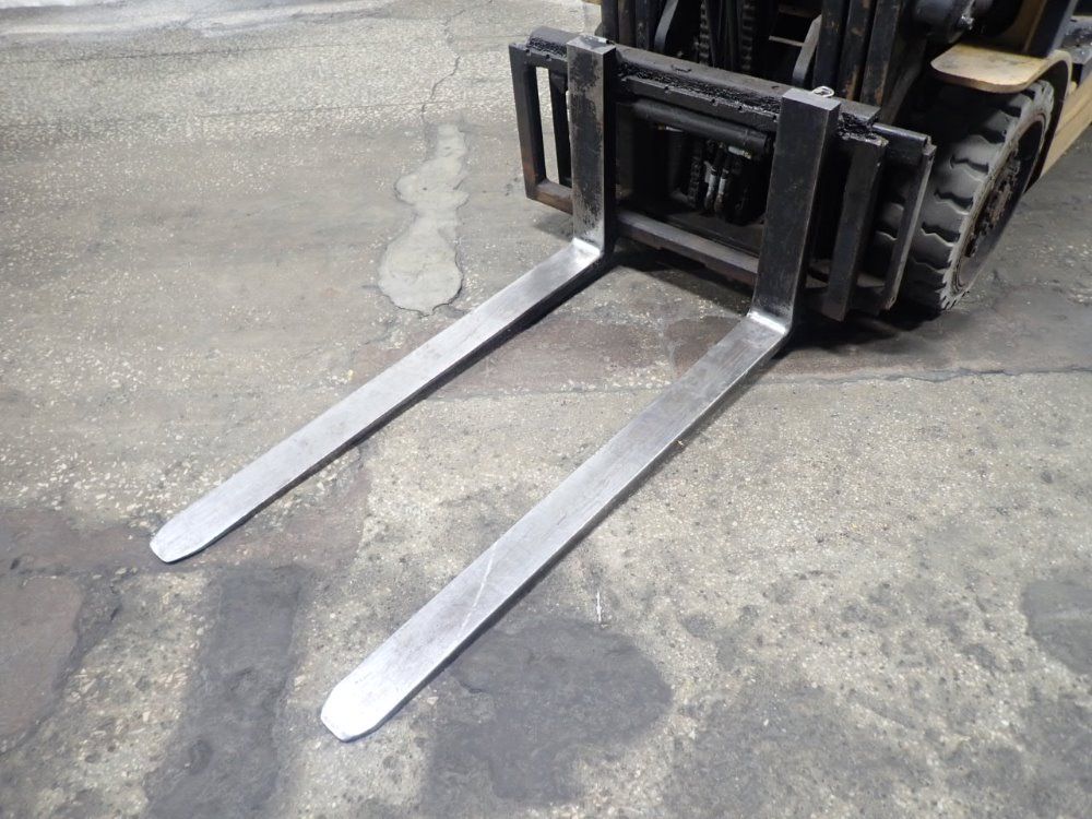 Caterpillar 4350# Gc25k Propane Forklift - Gc25k