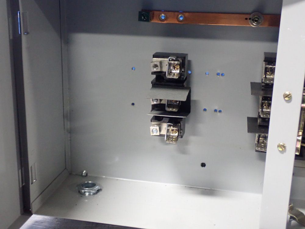 Eaton Fusible Busway Switch