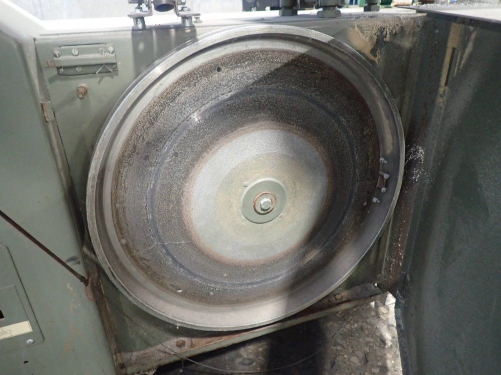 Grob 36" X 12" 4v-36 Vertical Band Saw - 4v-36