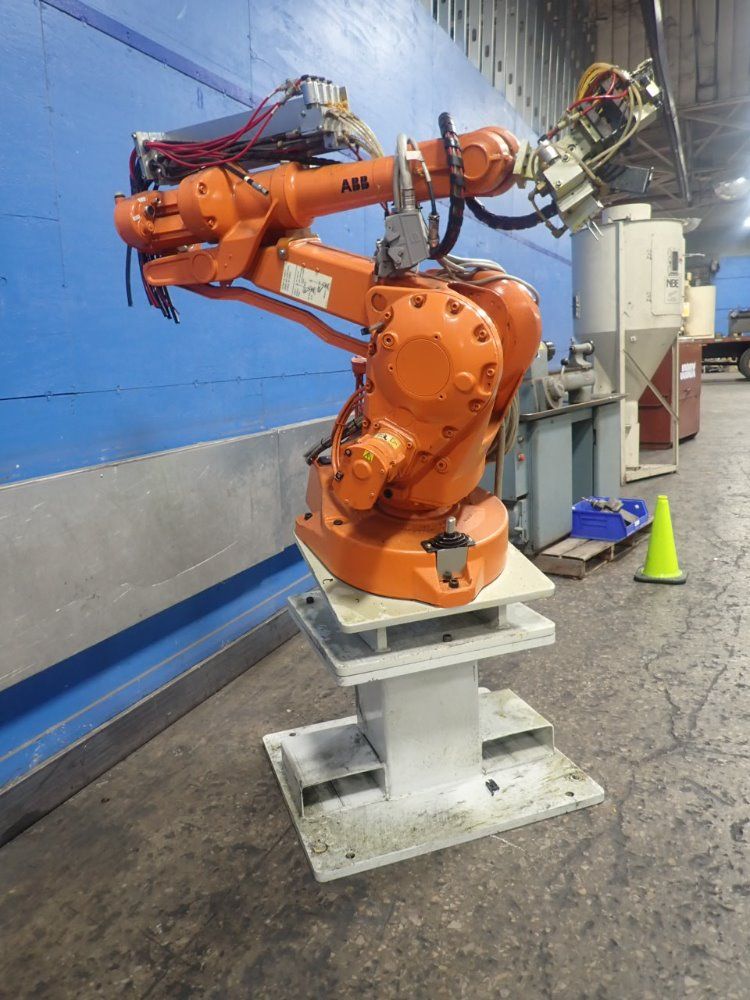 Abb Irb-2400 Robot - Irb-2400