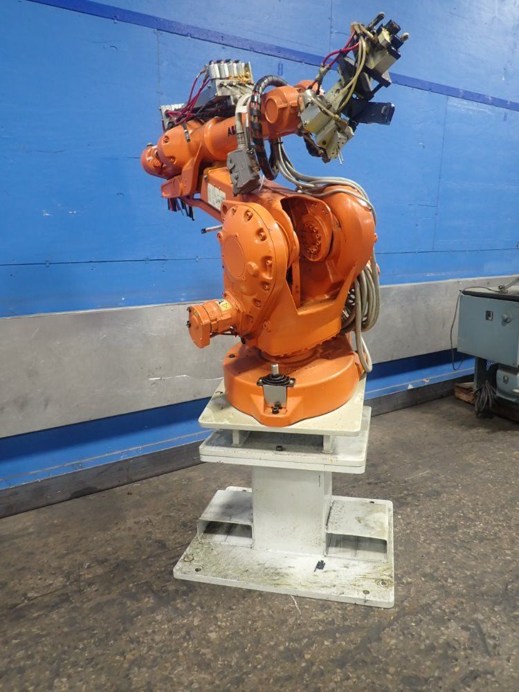 Abb Irb-2400 Robot - Irb-2400