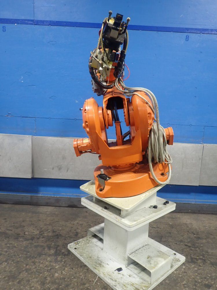 Abb Irb-2400 Robot - Irb-2400