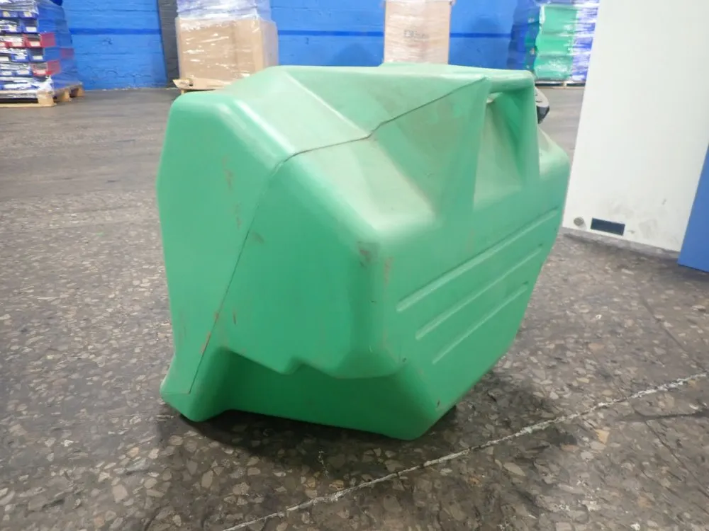 The Safety Director Emergency Eyewash Station