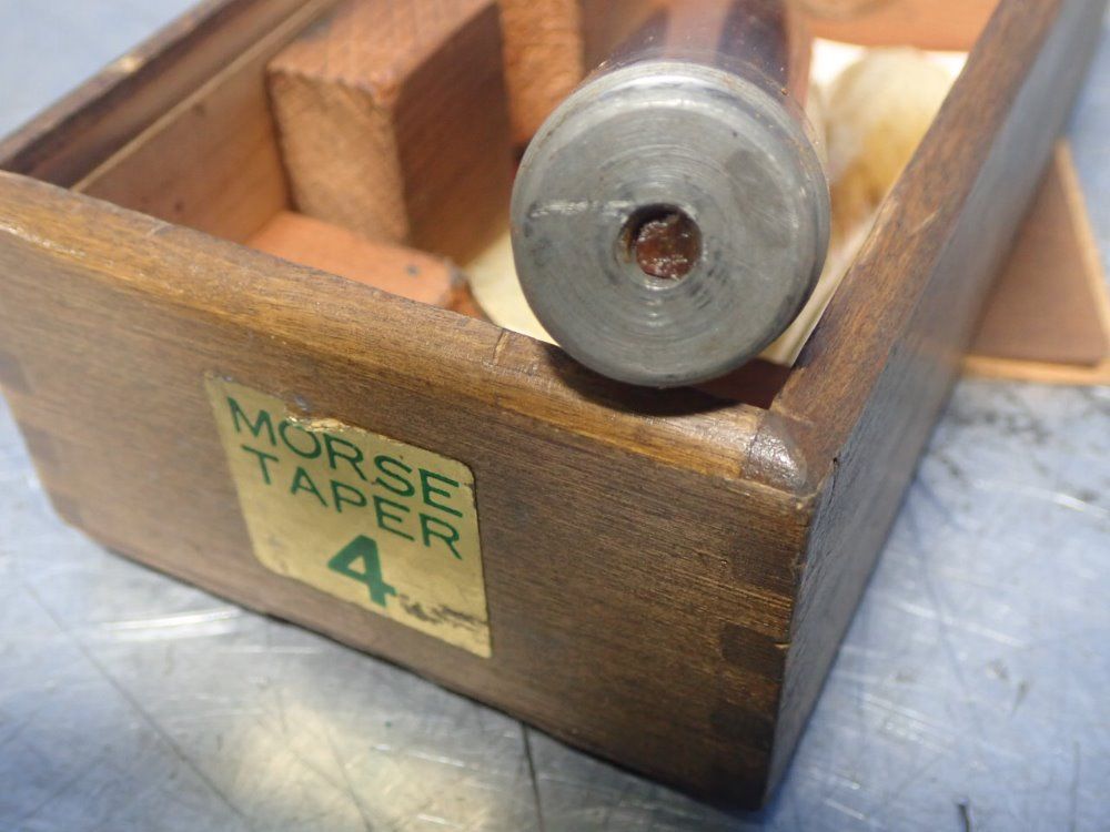 Concentric/morse Live Center