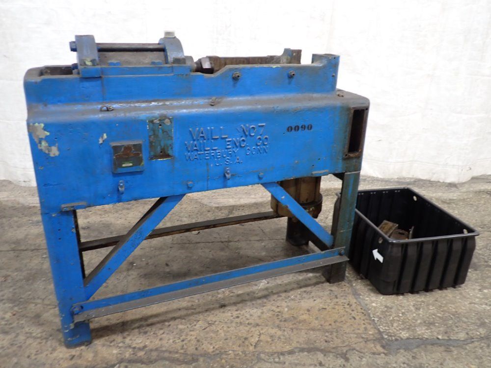 Vaill Engineering End Former