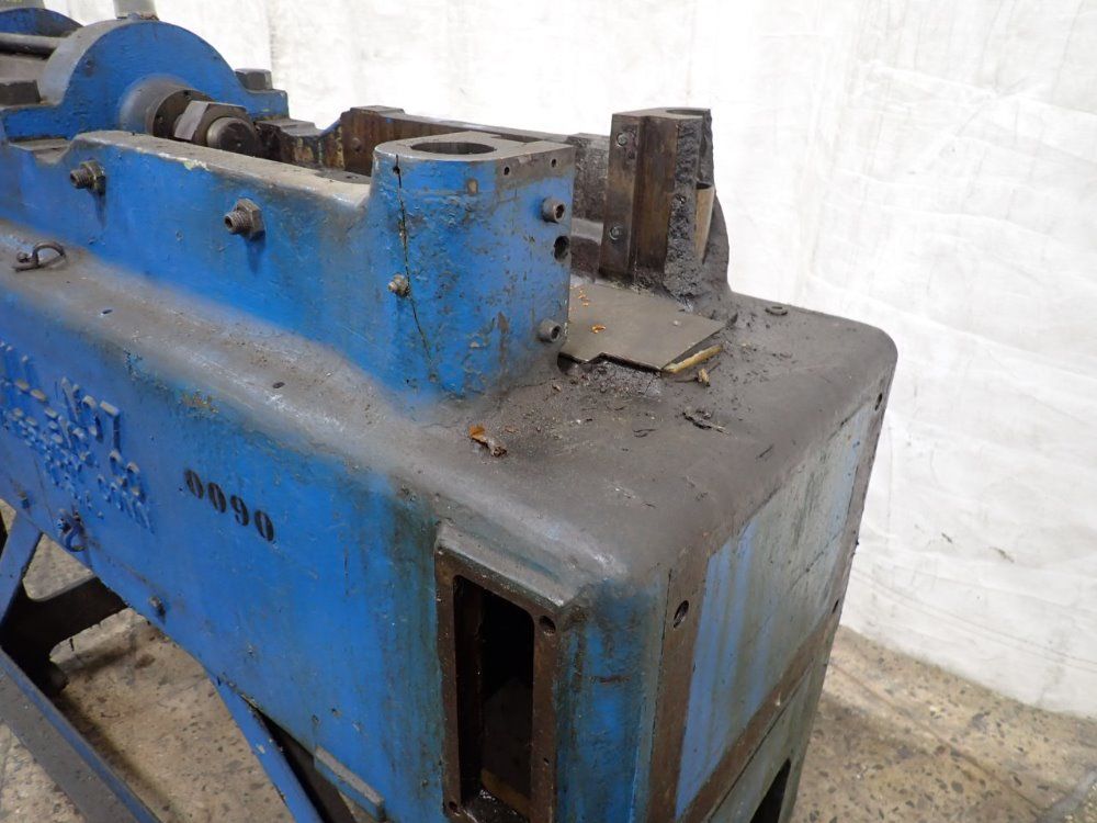 Vaill Engineering End Former