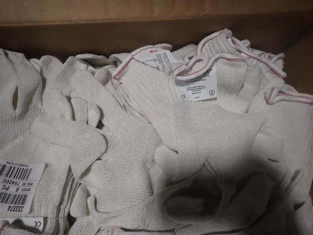 Whizard Cut Proof Gloves