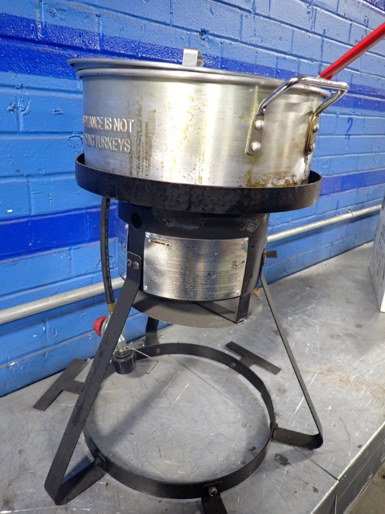 Bass Pro Shops Deep Fryer