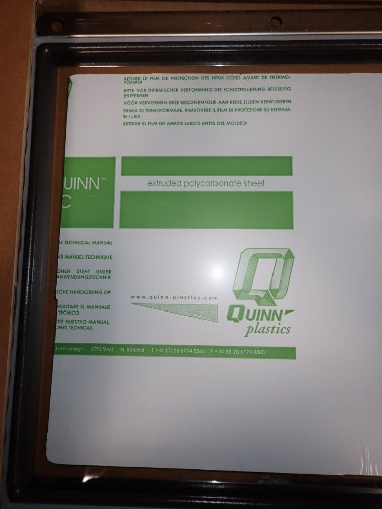 Quinn Extruded Polycarbonate Sheet