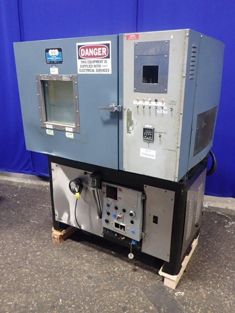 Standard Environmental Systems Environmental Chamber