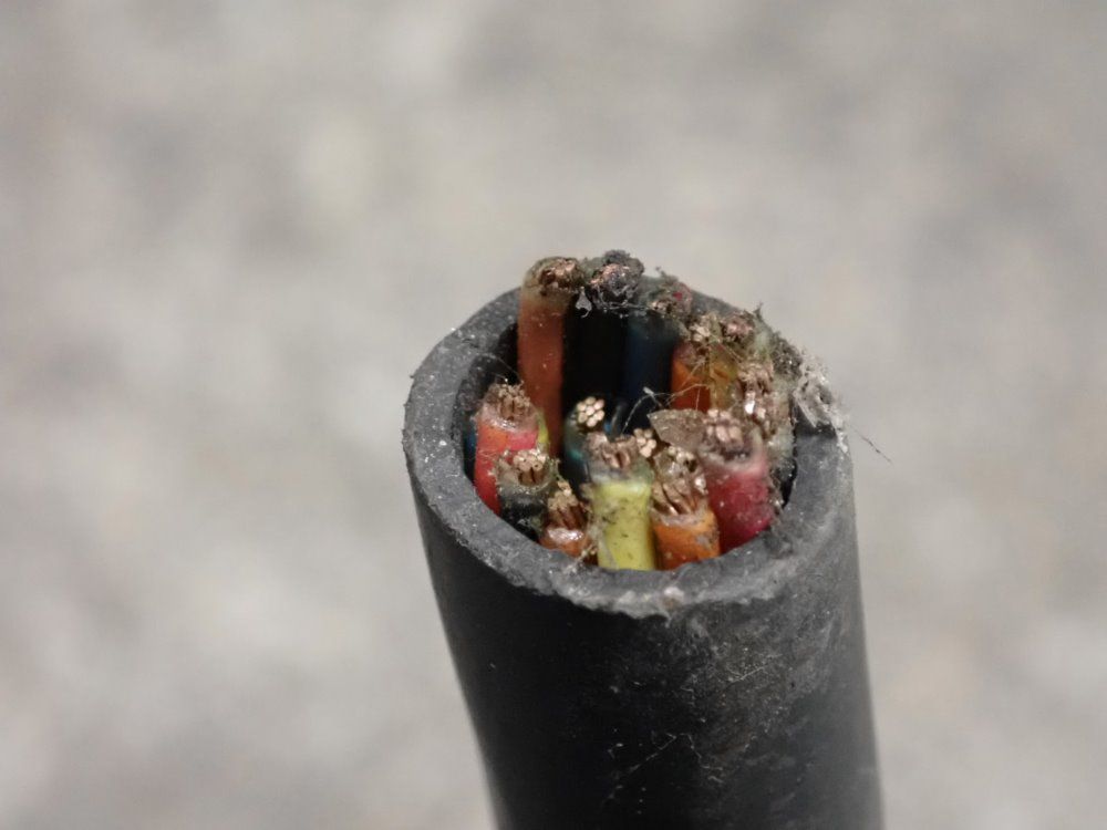 Belden 600v Wire W/spool - E64067-m