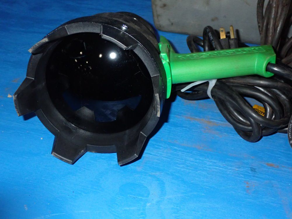 Magnaflux Magnetic Particle Test Equipment - Zb-100