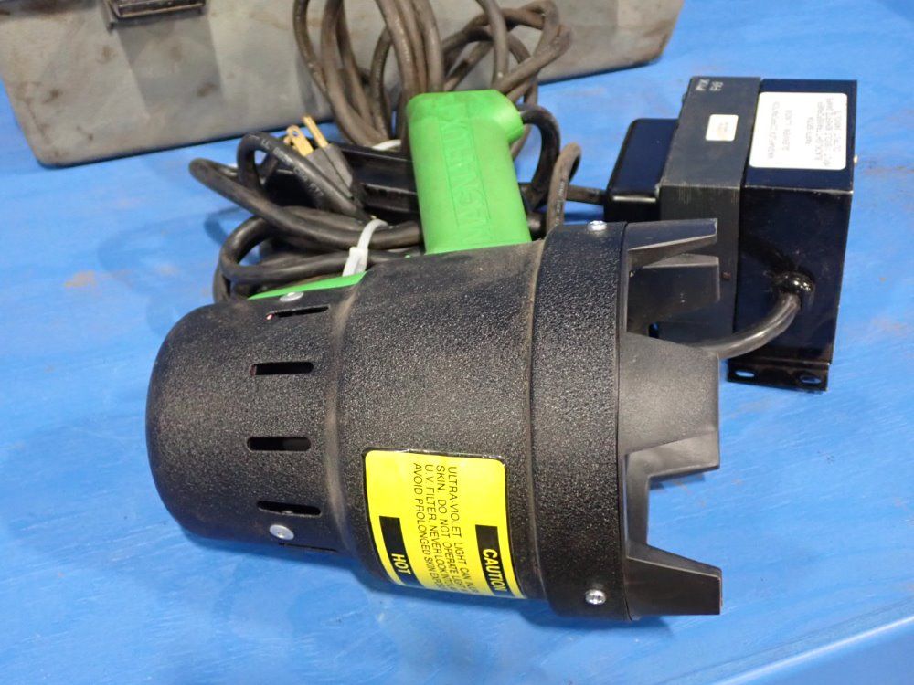 Magnaflux Magnetic Particle Test Equipment - Zb-100