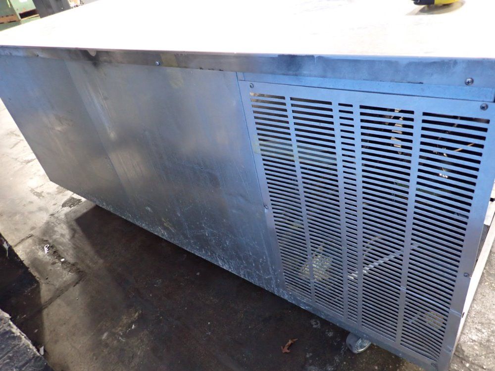 Victory Refrigerator