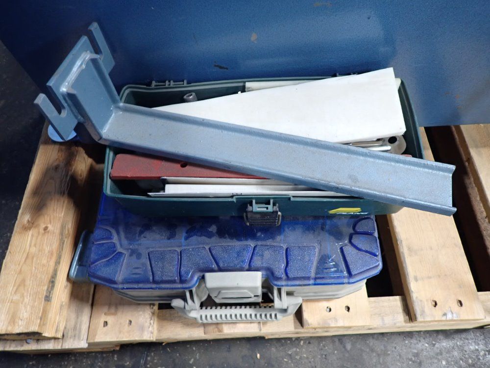 Roper Whitney Co. 8 Ton Roper Whitney Co. 134 Punch Press - 134