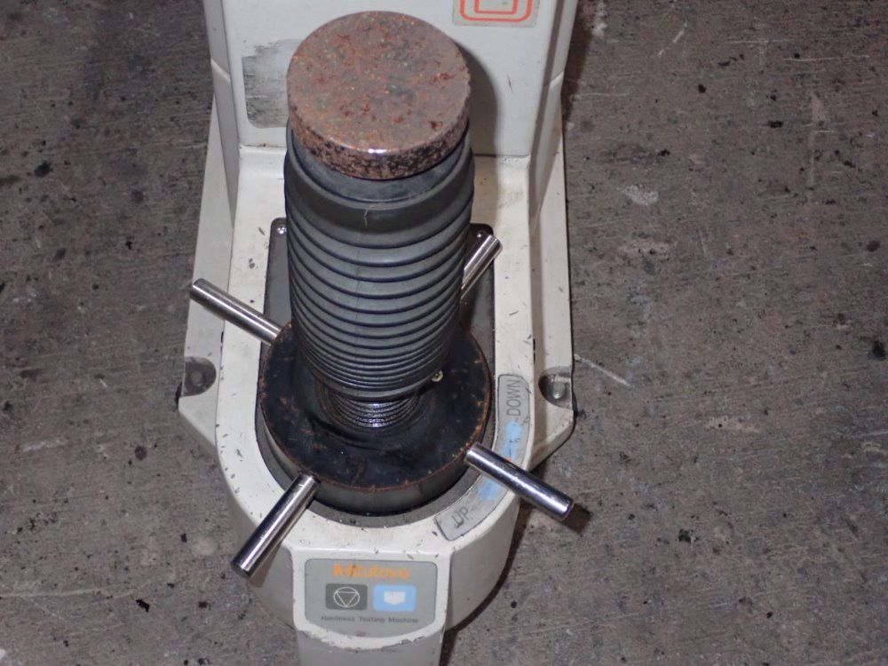 Sandvik 500a Hardness Testing Machine - 1137347