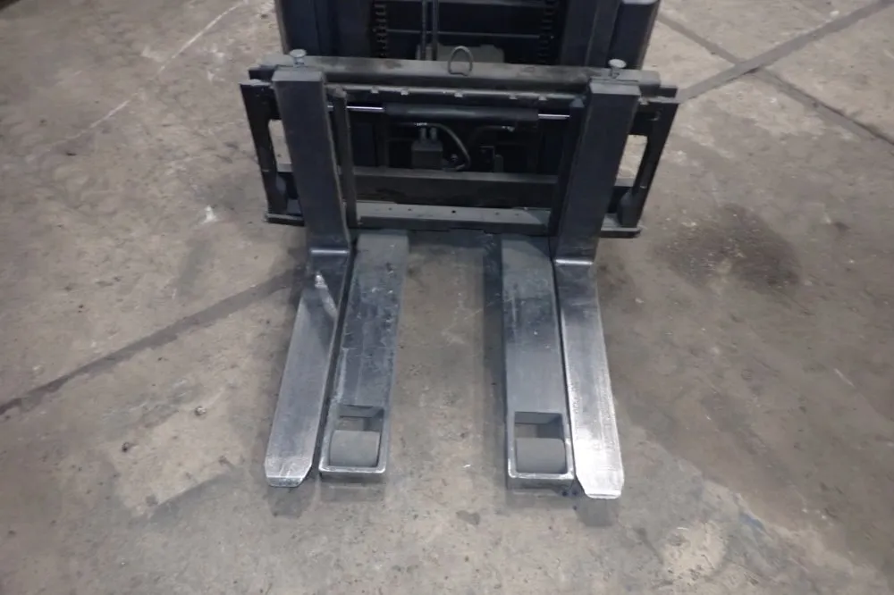 Crown 2000# Walkie Stacker - 2300 Series