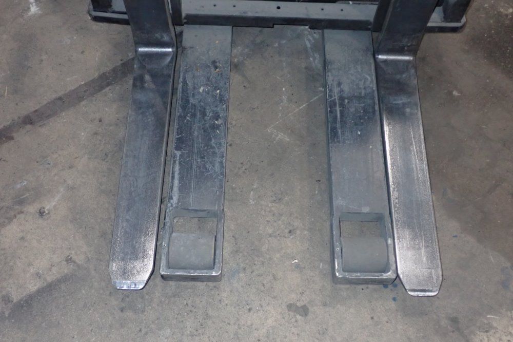 Crown 2000# Walkie Stacker - 2300 Series