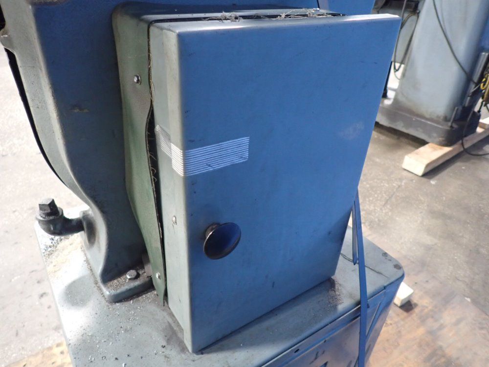 Delta Vertical Band Saw