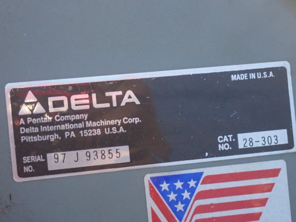 Delta Vertical Band Saw