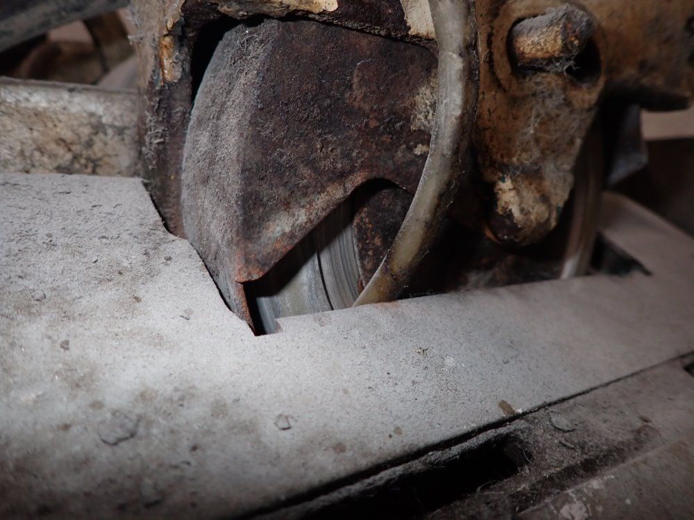 Hammond Dual Disc Carbide Grinder