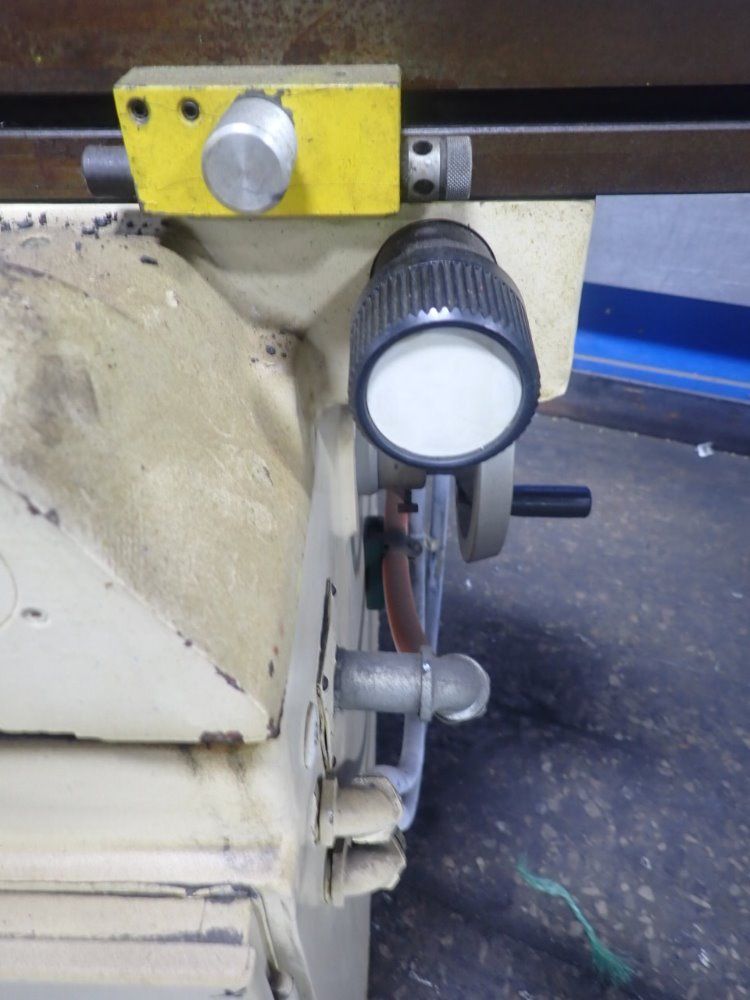 Cincinnati Milacron Cutter/grinder