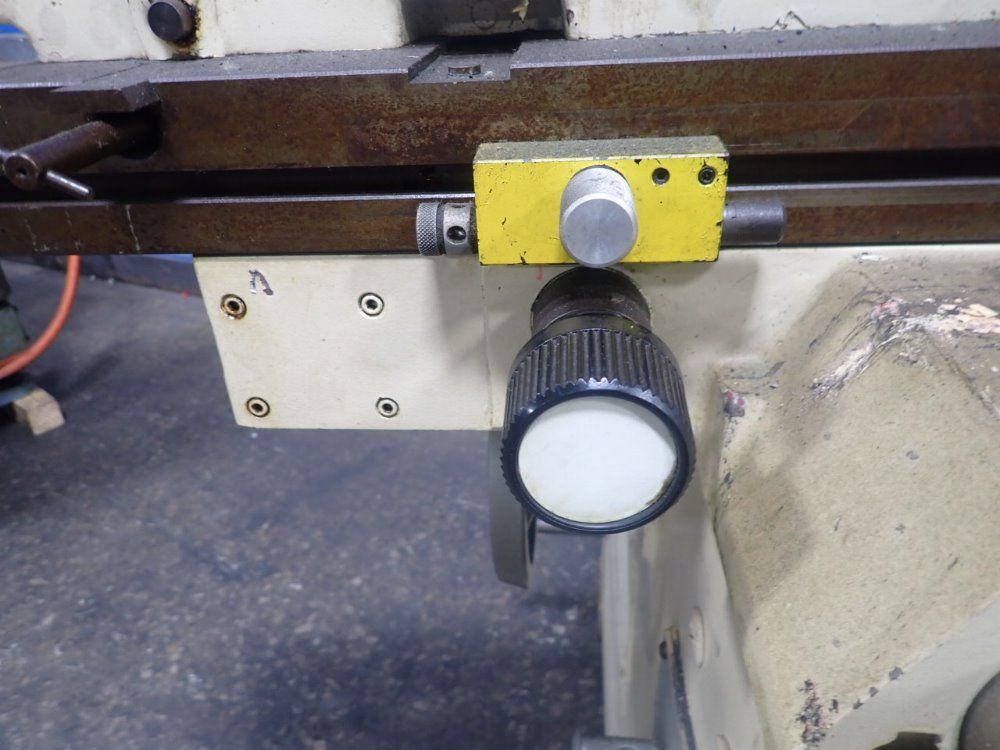 Cincinnati Milacron Cutter/grinder