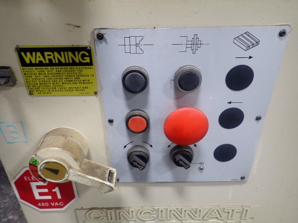 Cincinnati Milacron Cutter/grinder
