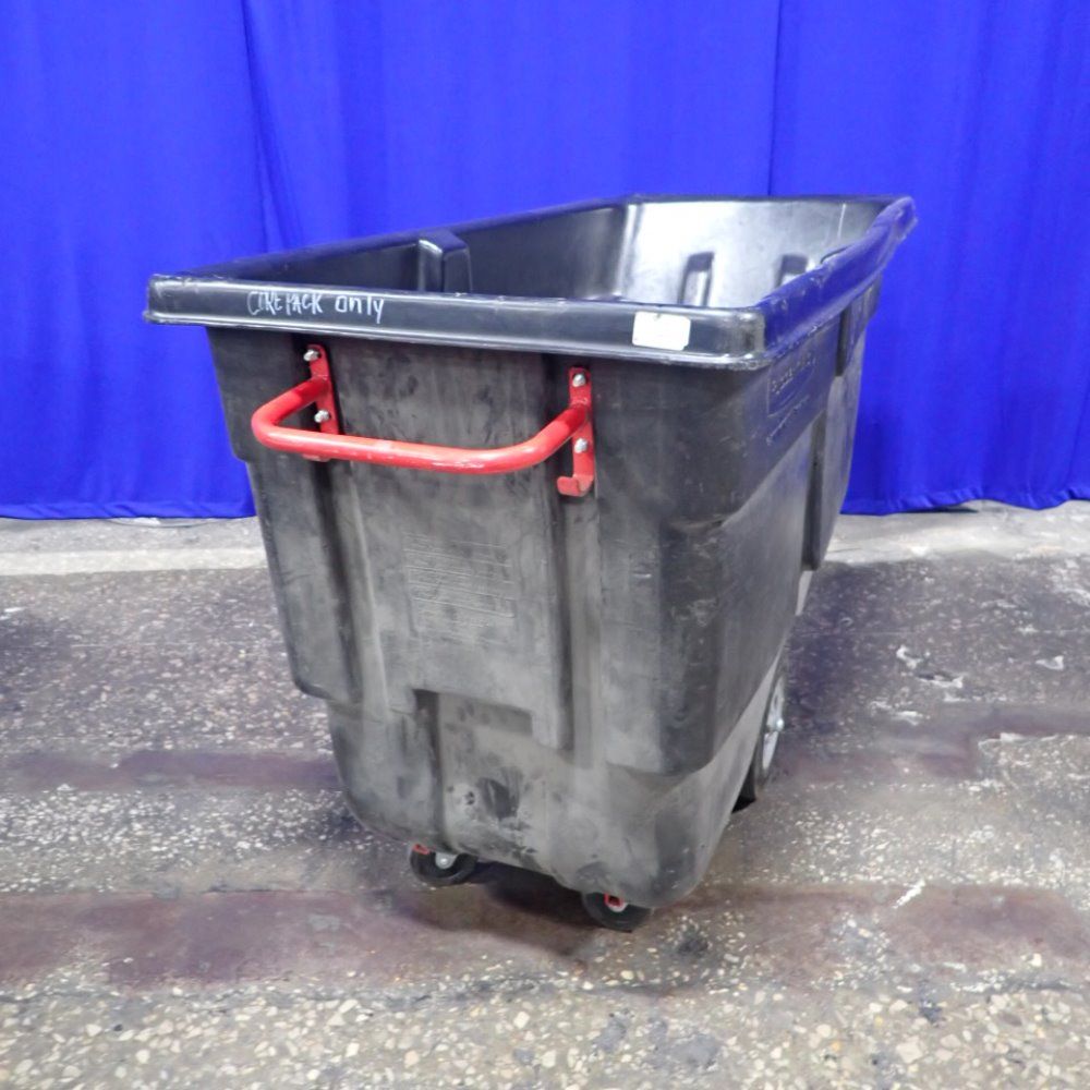 Rubbermaid Self Dumping Hopper