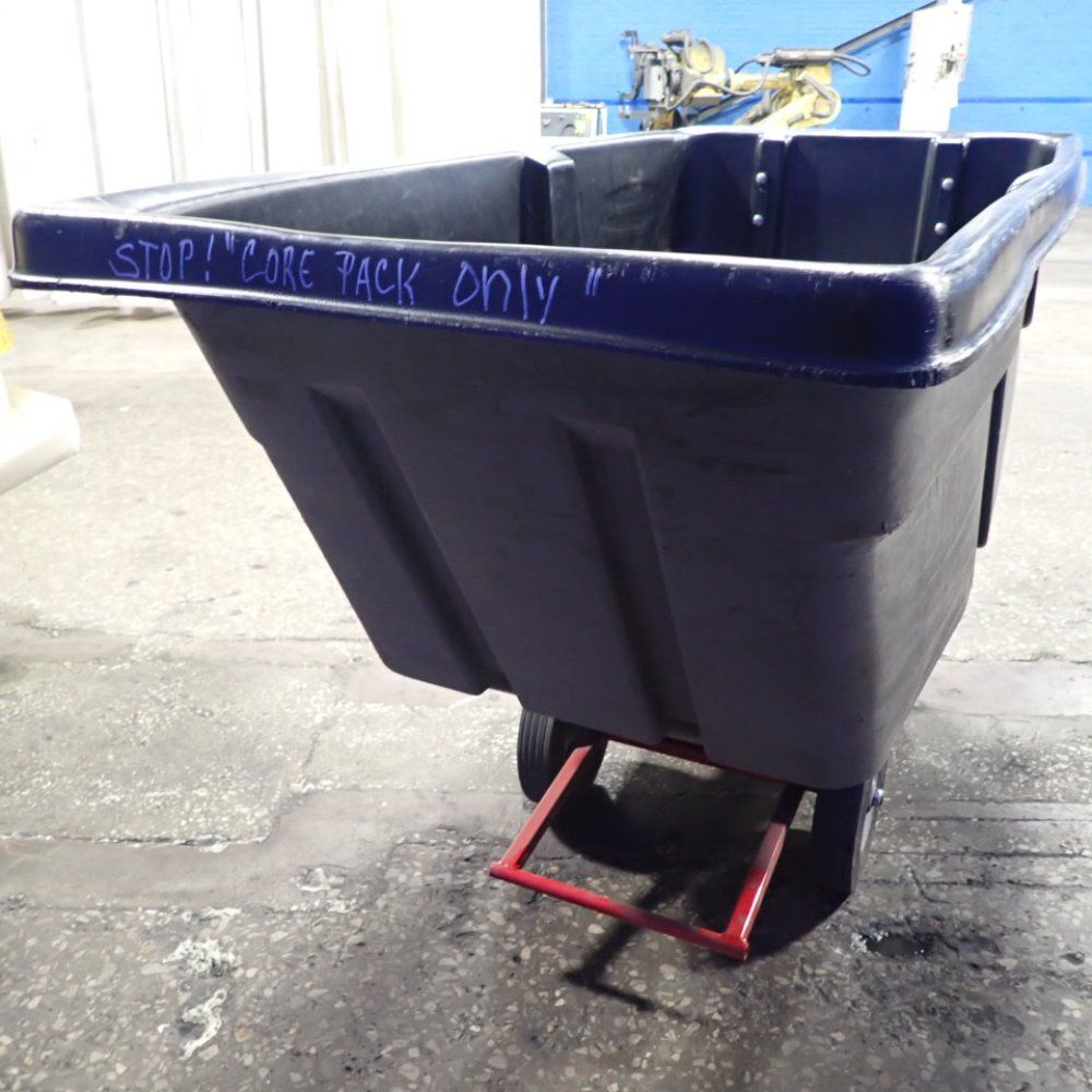 Rubbermaid Self Dumping Hopper