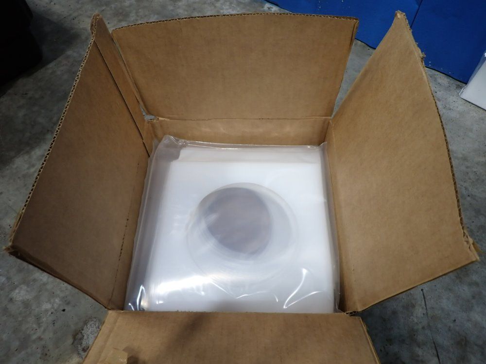 Mueller Die Cut Solutions Plastic Sheet With Cutout - 51411