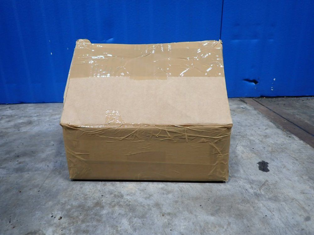 Mueller Die Cut Solutions Plastic Sheet With Cutout - 51411