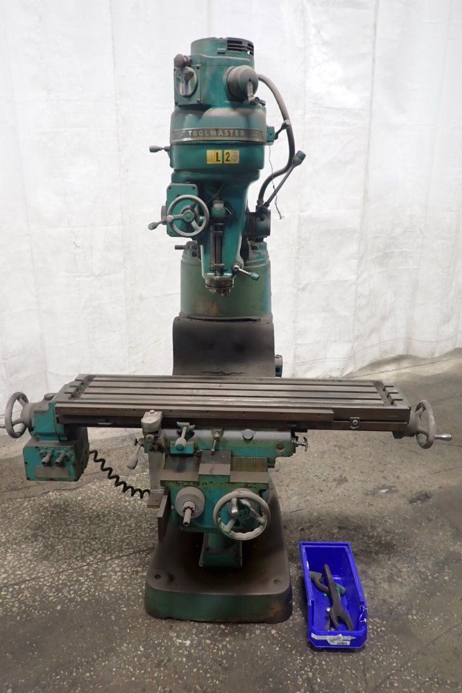 Cincinnati/tool Master Vertical Mill