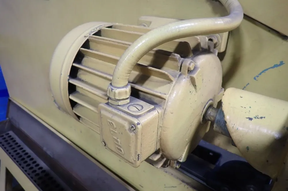 American Pullman / Pullmax 44" Throat P5 Nibbler - P5