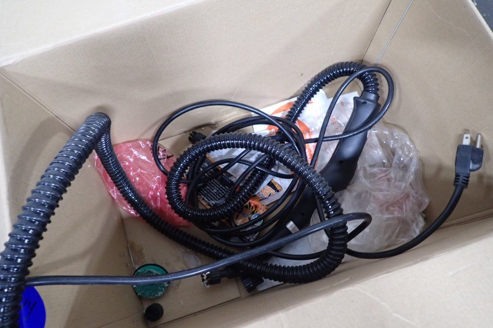 Mccullouch Steam Cleaner