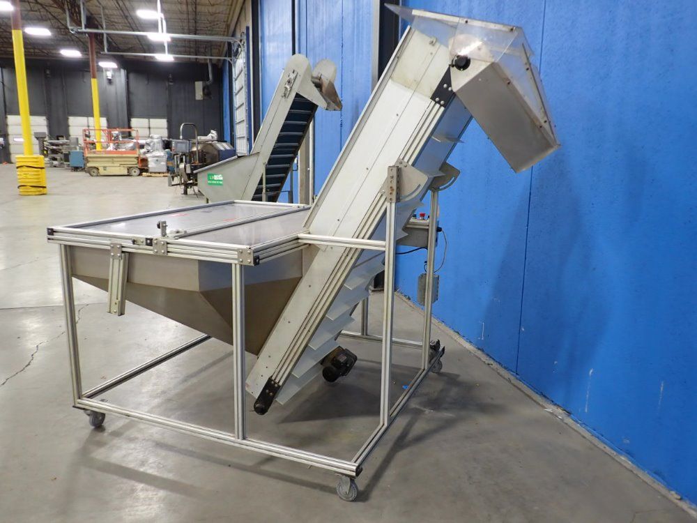 Fortville Feeders Inc 22 1/2" W Track Motorized Hopper W/conveyor