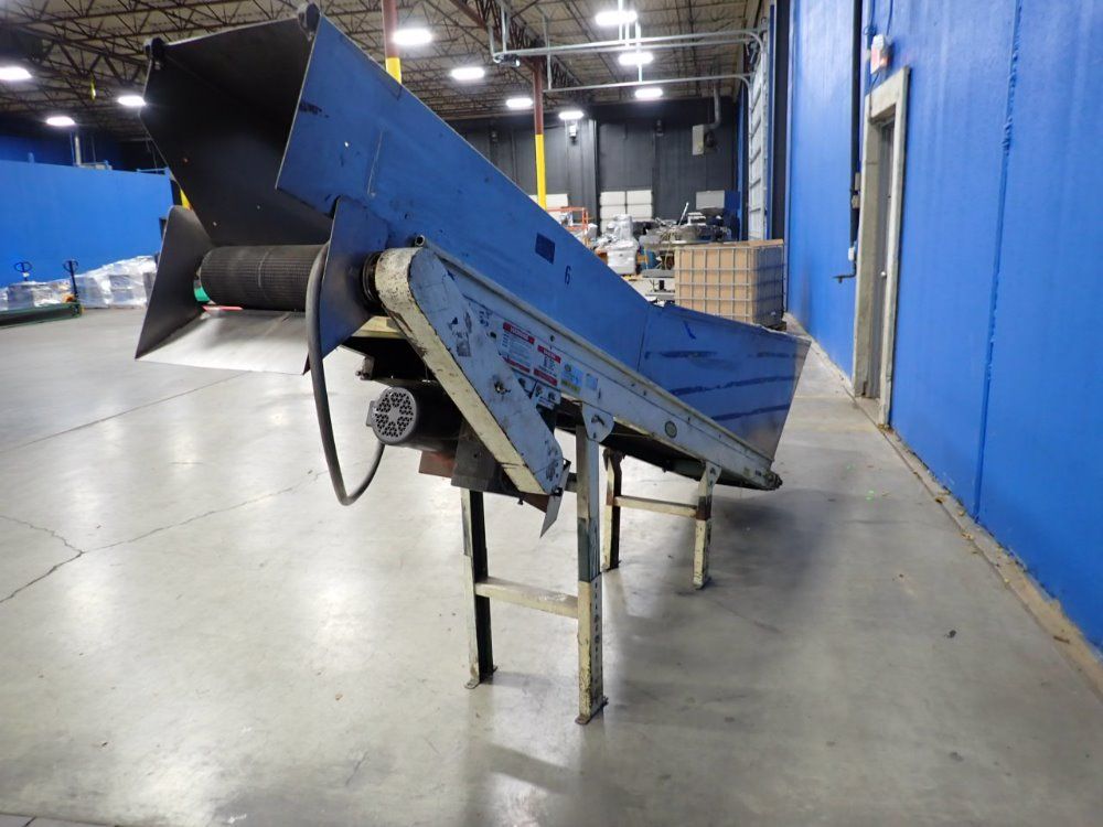 16" Motorized Enclosed Belt Conveyor - Tr