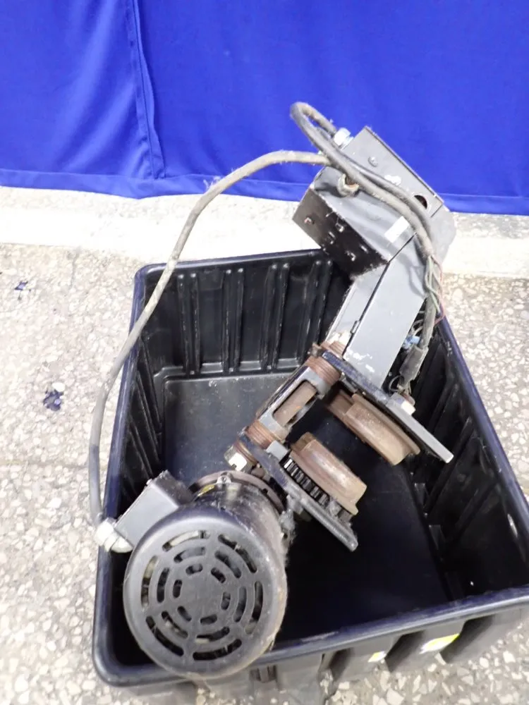 Cm 2 Ton Trolley - 635