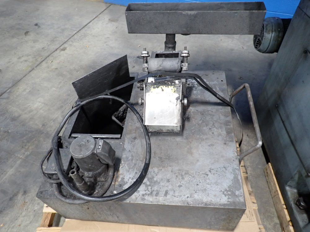 Okamoto 32x16 Surface Grinder - 1632n