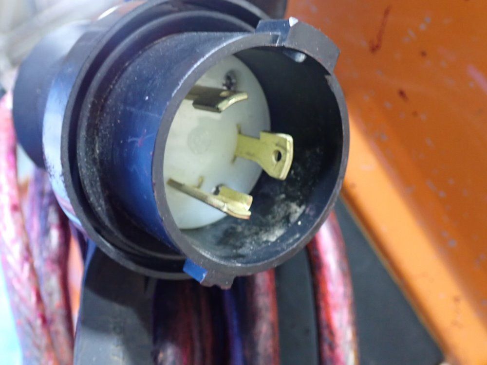 Thermosafe 24 1/2" X 24 1/2" X 26" Induction Drum Heater