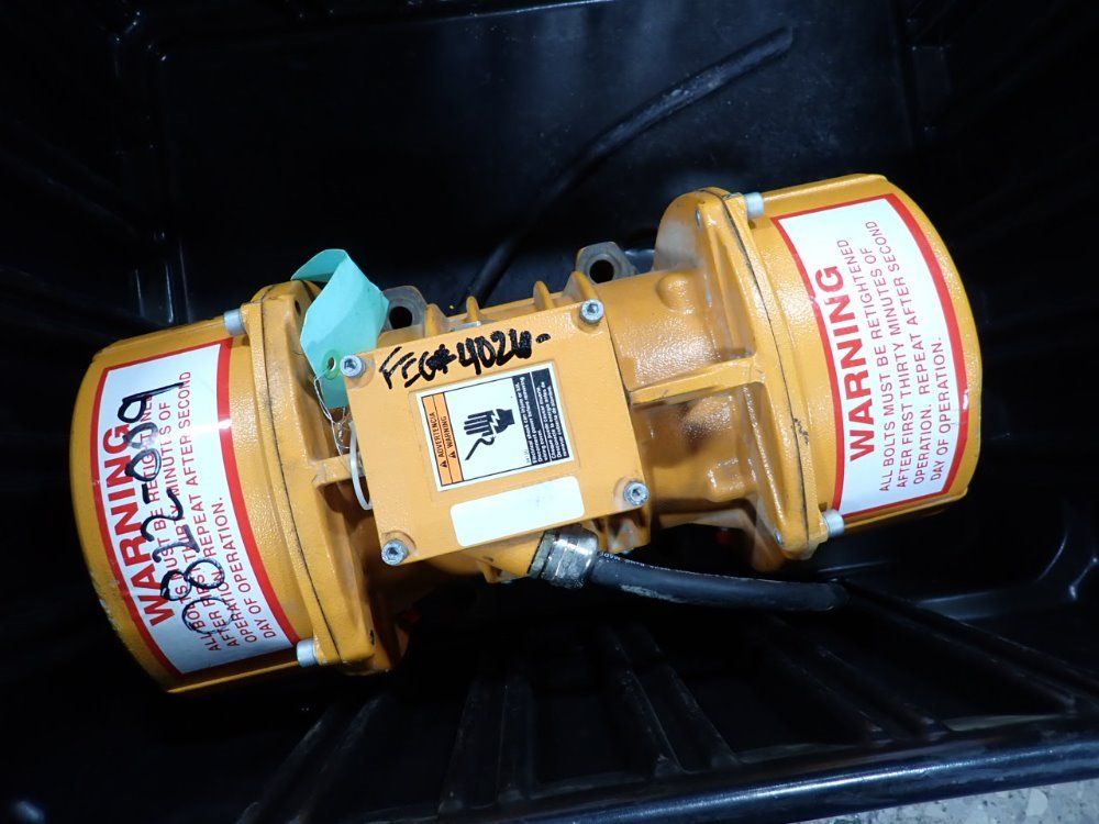 Metalfab Inc 1.5 Electrical Vibrator - Cd18-2000